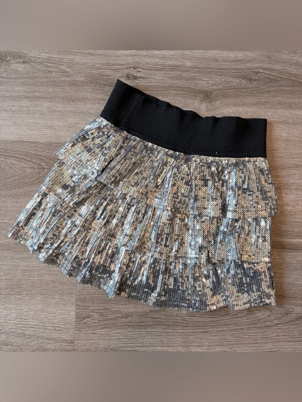 The Children's Place little girls silver sequin skirt